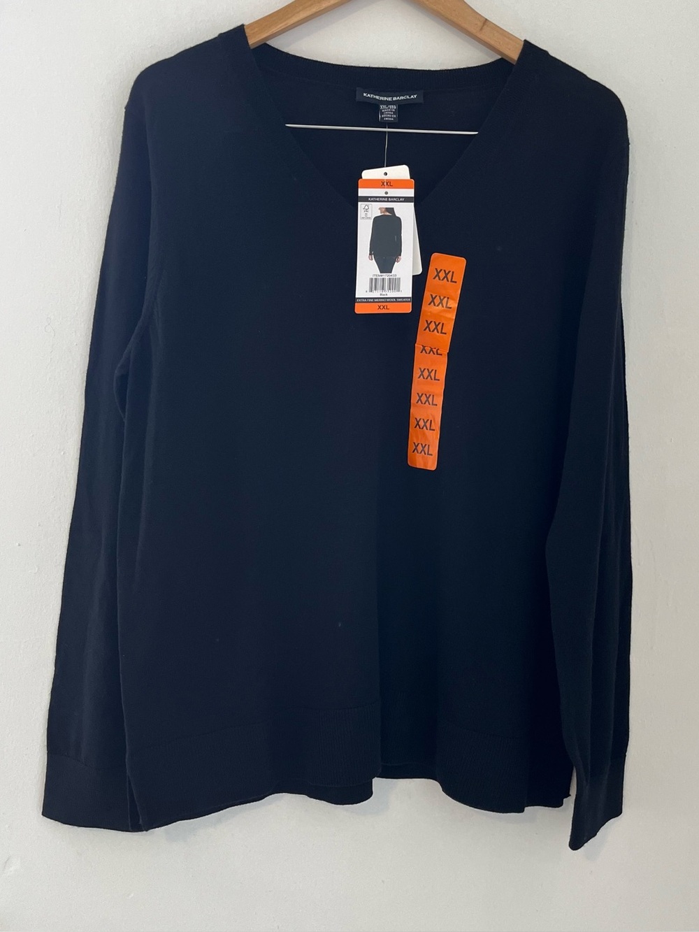 Katherine Barclay Black V-Neck  100% Wool Preppy Sweater for Women NWT